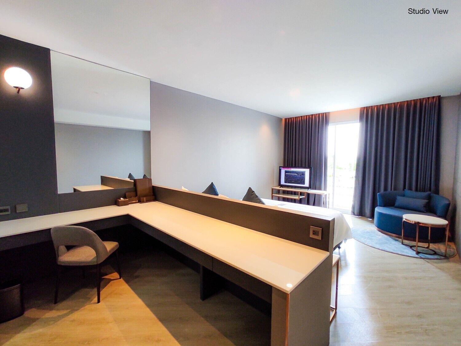 Golden City Rayong Hotel Экстерьер фото